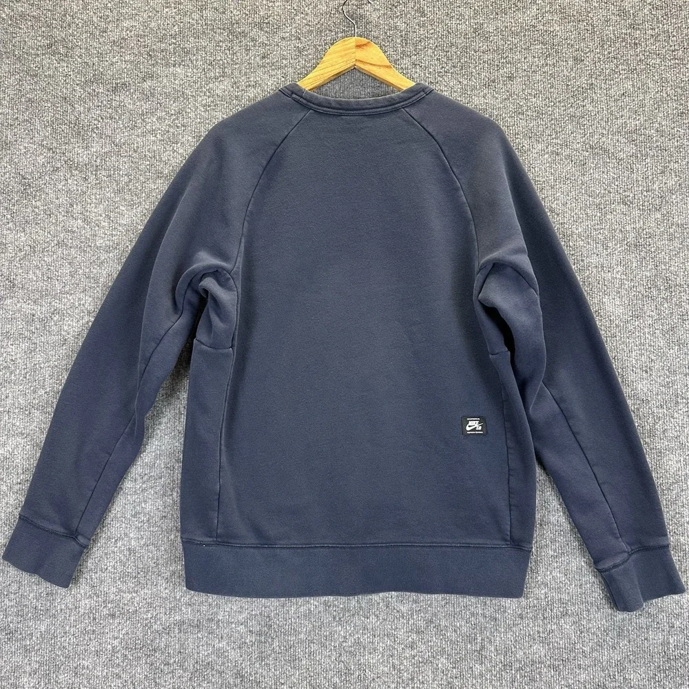 Nike SB Skateboarding Pullover Mens Large Blue Embroidered Crewneck Sweatshirt - Picture 8 of 11